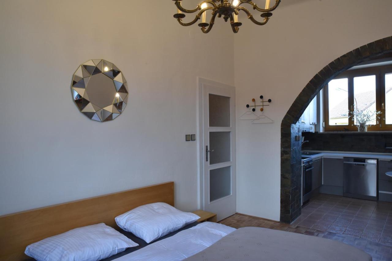 Apartman S Klavirem Lednice Ngoại thất bức ảnh